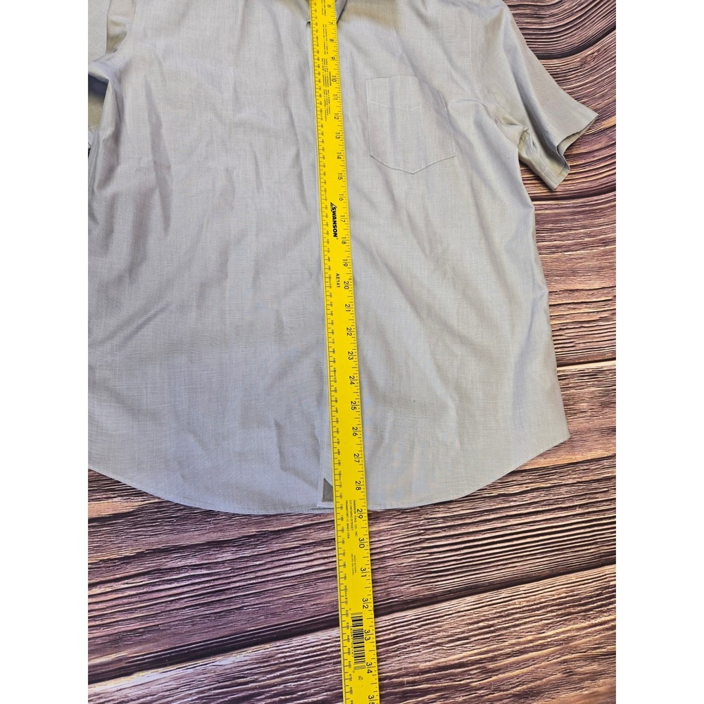 UNTUCKit Light Blue Short Sleeve Button-Down Shirt - Picture 6 of 8